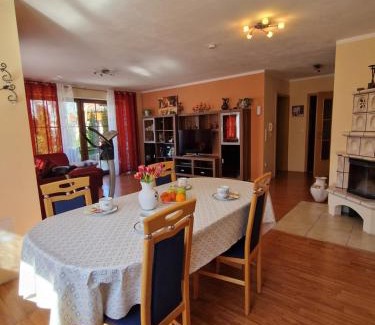 Neunburg vorm Wald Apartment | Piece of Greece