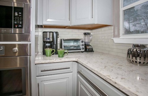 Lillian House | Pier - Pool - Pet Friendly - Waterfront - 3-bedroom house on Perdido Bay.