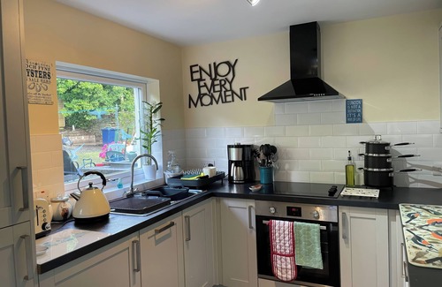 Kilmun Cottage | PIER VIEW, pet friendly, country holiday cottage in Dunoon