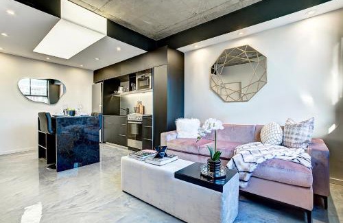 Shaughnessy Village Apartment | Pierce Boutique Apartments by Simplissimmo