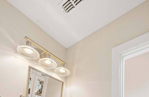 Springlake Apartment | Pierremont Common Loft