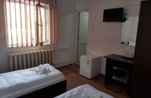 Fagaras House | Piete Targuri Si Oboare