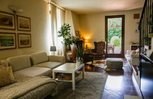 Pieve a Nievole Bed & Breakfast | Pietra E Glicine B&B