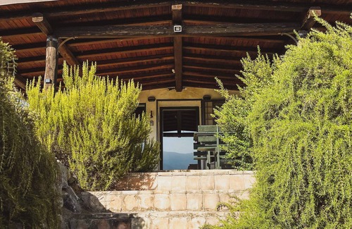 Torre de' Passeri Apartment | Pietra Pizzuta Country House "Morrone" in the heart of Abruzzo. 1 pool