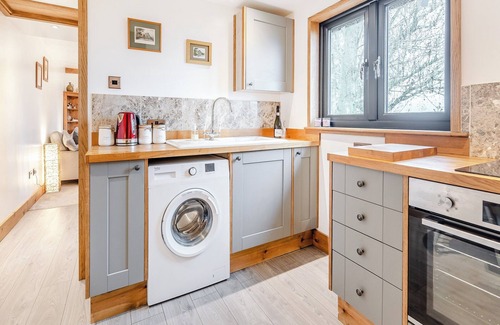 Hythe Cottage | Piglets House - UK43488