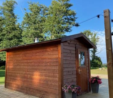 Saaremaa Ski Chalet | Pihla Rannamaja sauna ja kümblustünniga
