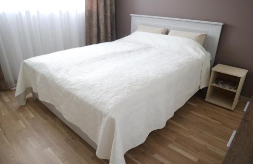 Kuressaare Apartment | Pihtla tee külaliskorter 4