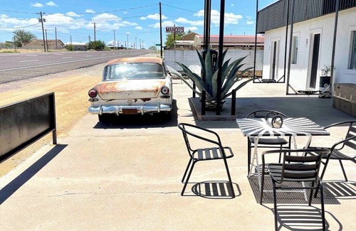 Marfa Apartment | Pik-Pak A - "Petite Pik-Pak"