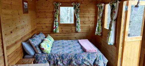 Hebden Bridge Other | Pike's Cabin in the Woods