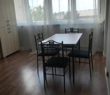 Torokor Apartment | Pillangó parki kis lakás 15 percre a belvárostól