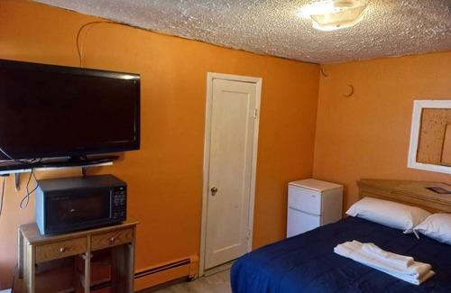 Wellington Hotel | Pillow Talk Motel
