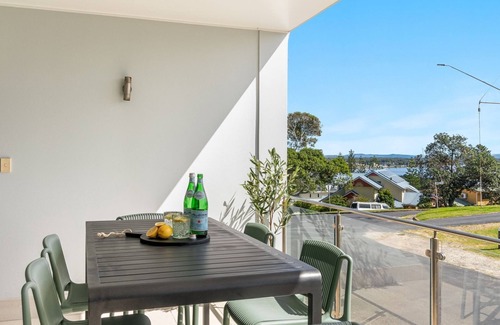 Yamba Apartment | Pilotage 3 | Ocean and Lighthouse views