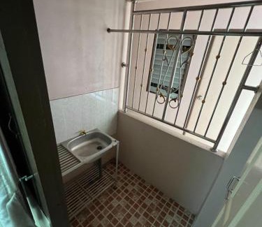 Ramkhamhaeng Apartment | Pimravee Apartment (Yaek 8)