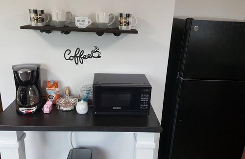 Springdale Condo | Pin Oak Place