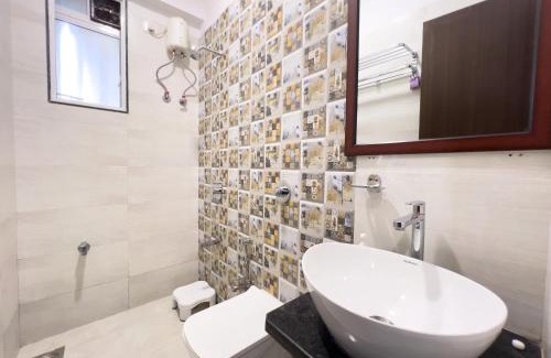Vile Parle East Apartment | Pinaki Comfort Stay Vile Parle - Near Airport