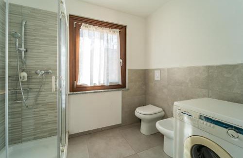 Roccasparvera Apartment | Pinas house