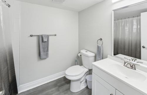 Newark Apartment | Pine Brook 416 I Corporate 15br Apartment ! Pool