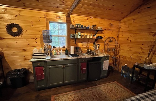 Malone Cabin | Pine Cabin