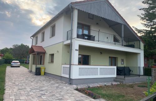 Balatonalmadi Apartment | Pine&Chill Apartments