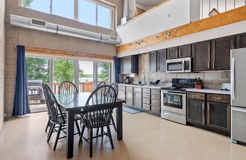 Pine City House | Pine City Escape – Eco-Friendly on Pokegama Lake