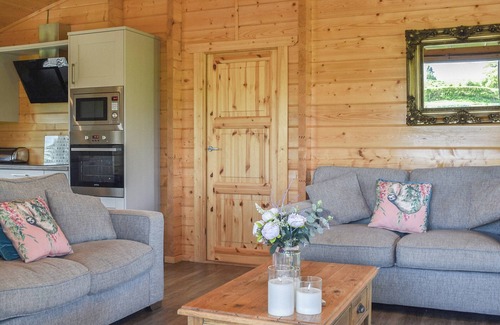 Lindal in Furness Cottage | Pine Lodge - UK30007