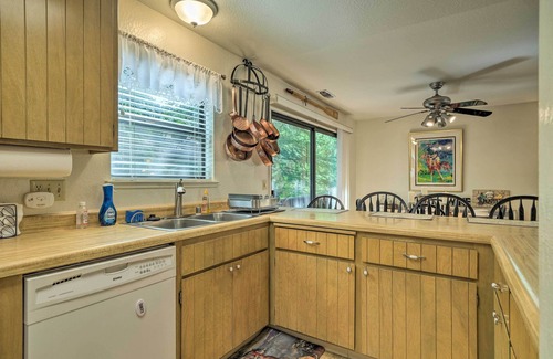 Groveland House | Pine Mountain Lake Haven w/Spacious Deck!