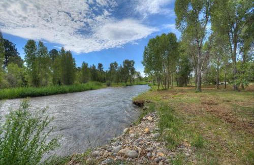 Bayfield House | Pine River Model Cabin 1 BR Bayfield