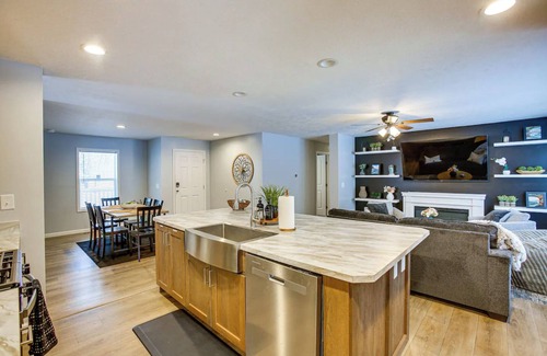 Wellston House | Pine River Ranch-17 Acre Outdoor Paradise in the heart of the Manistee Forest