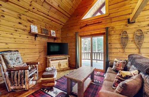 New Lisbon House | Pine Rock Cabin