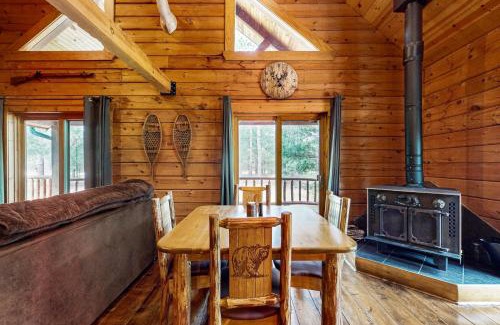 New Lisbon House | Pine Rock Cabin
