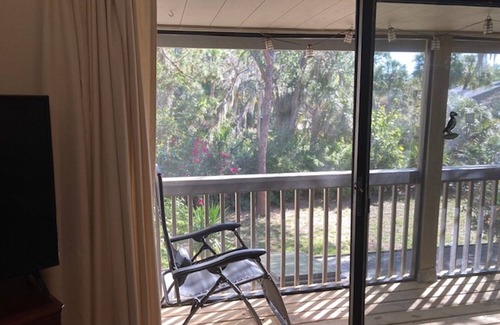 Osprey Condo | PIne Run, Osprey. Comfortable & convenient 2 BR condo, walk to Casey Key