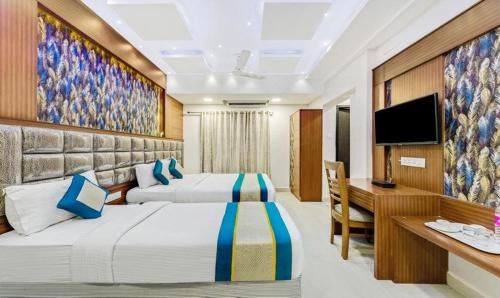 Thousand Lights Hotel | Pine Tree Boutique Hotel