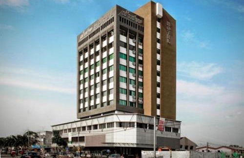 Taman Makmur Hotel | Pine Tree Hotel
