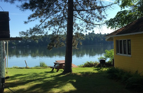 Chetek Cabin | Pine - Vintage Lakefront Cabin in NW Wisconsin
