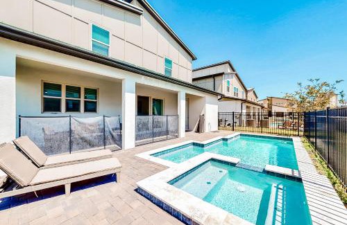 Melbourne Beach House | Pineapple Paradise