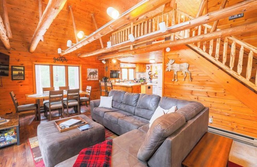 Ely Cabin | PINEY WOODS RETREAT in ELY, MINNESOTA
