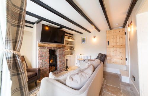 Hunmanby House | Pinfold Cottage, Dog Friendly Yorkshire Coast & Countryside