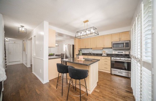 East Credit House | PingPong Ridgeway Heartland BackyardFun KingBeds