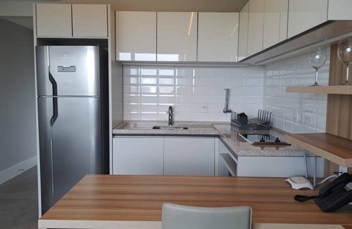 Jardim Paulistano Apartment | Pinheiros Silver I Modern Studio in Faria Lima