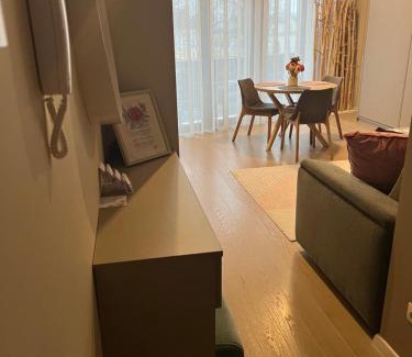 Druskininkai Apartment | Pink Peony