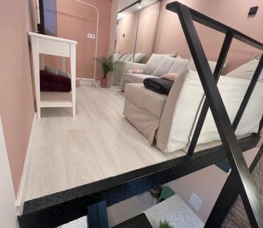Krisztinavaros Apartment | Pink42 MiniStudio2