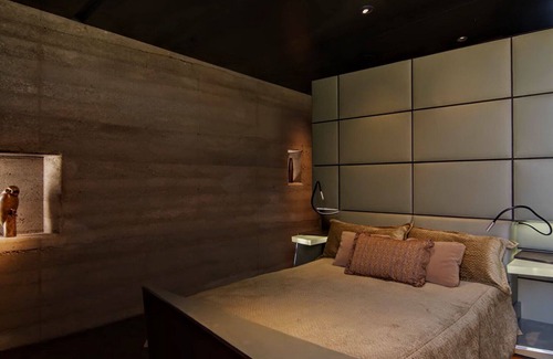 Desert Mountain Villa | Pinnacle of Modern Desert Architecture
