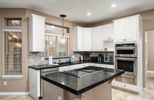 Pinnacle Foothills House | Pinnacle Perfection by Porter | Heated Pool & Spa w/Outdoor Putting Green