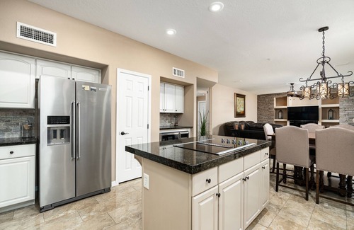 Pinnacle Foothills House | Pinnacle Perfection by Porter | Heated Pool & Spa w/Outdoor Putting Green