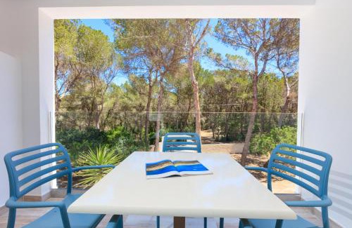 Calo de Sant Agusti Apartment | Pinos Playa Suites