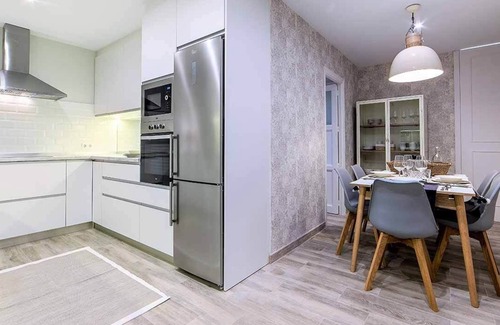Moncloa - Arguelles Apartment | Pintor Rosales Madrid, Luxurious apartment Madrid Centro, close to the Royal Palace