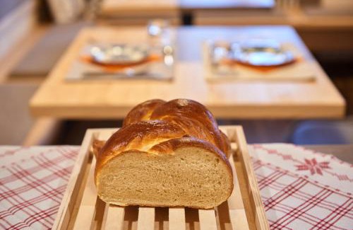 Croveo Bed & Breakfast | PiodaHaus B&B