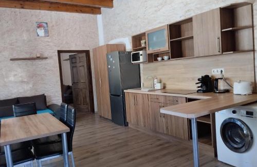 Sostogyogyfurdo Apartment | Pipacs Apartman