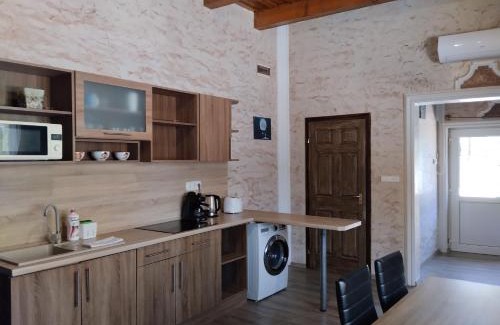 Sostogyogyfurdo Apartment | Pipacs Apartman