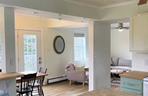 Inverness Cottage | PIPERS COTTAGE -Family & dog friendly, blending rustic charm with modern comfort